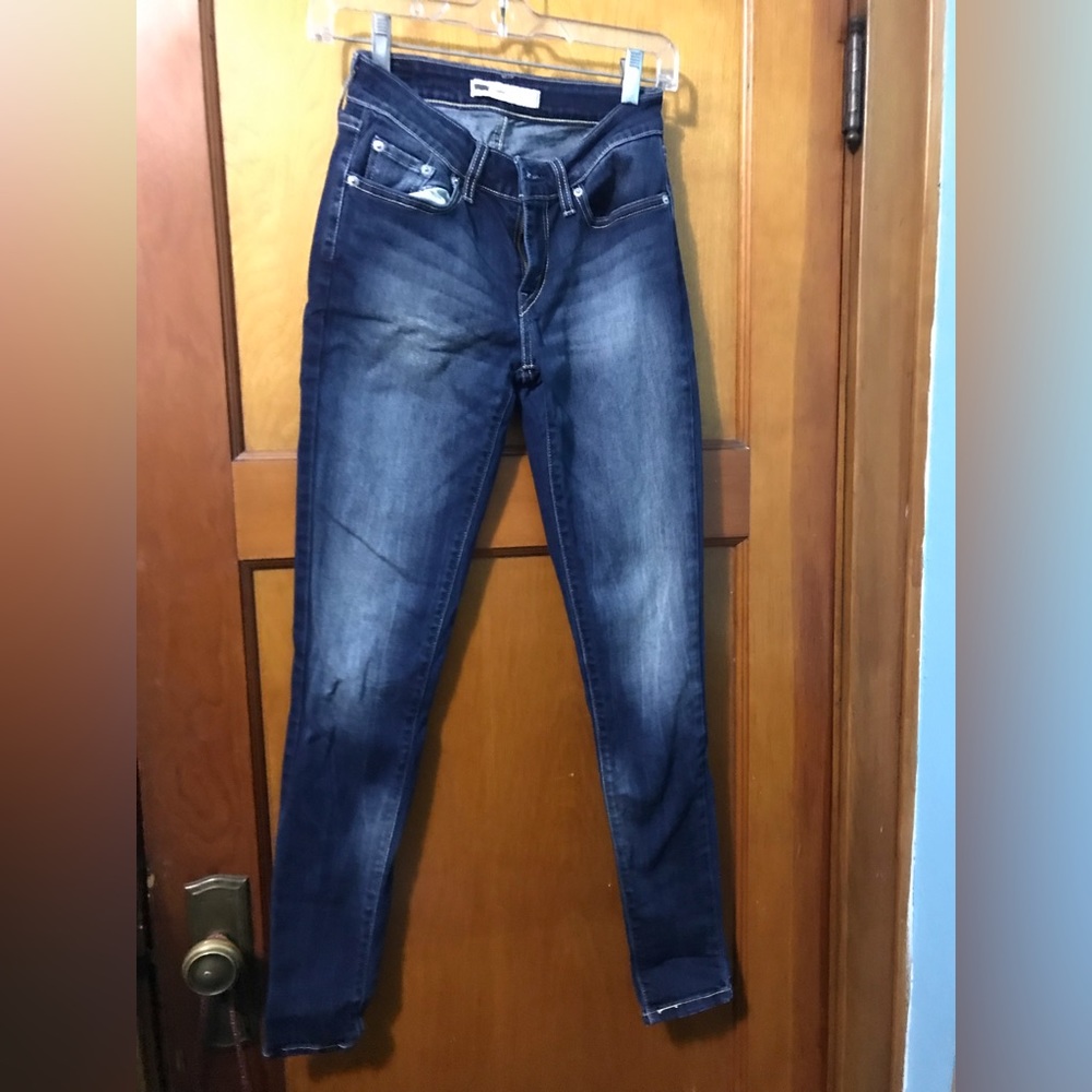 Levi Leggings. 27 inch waist